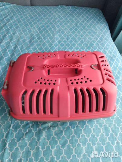 Переноска для кошек и собак