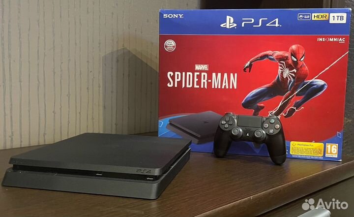 Sony PS4 slim 1tb