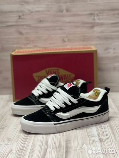 Vans knu skool