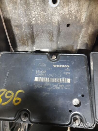 Блок абс volvo хс90
