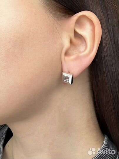 Золотые серьги Chopard с бриллиантами 750 / 10.16