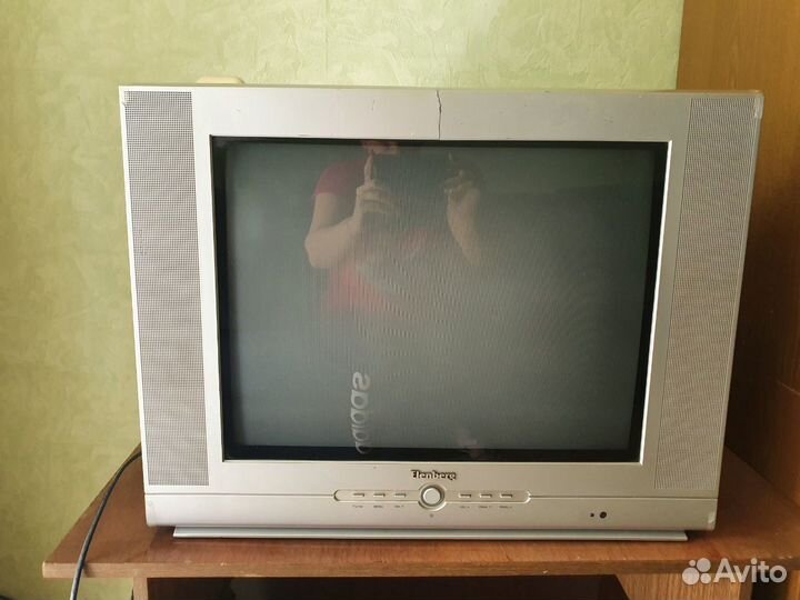 Телевизор