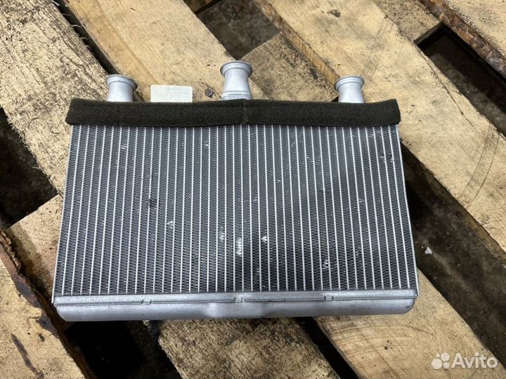 Радиатор печки Bmw 5 E61 N52B25 2008