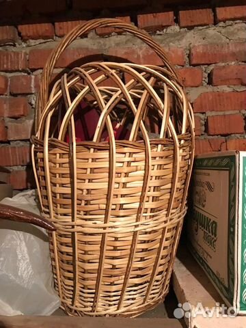 Корзины плетёные большие
