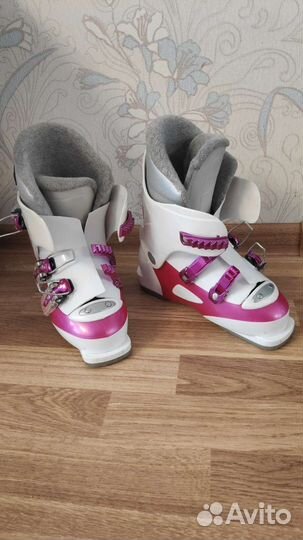 Горнолыжные ботинки детские