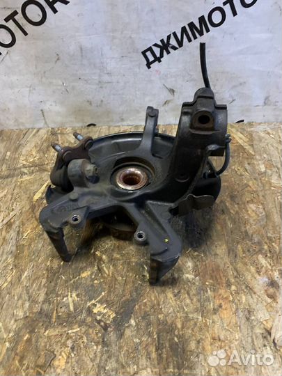 Кулак поворотный Polo 5 2009-2020 6R левый