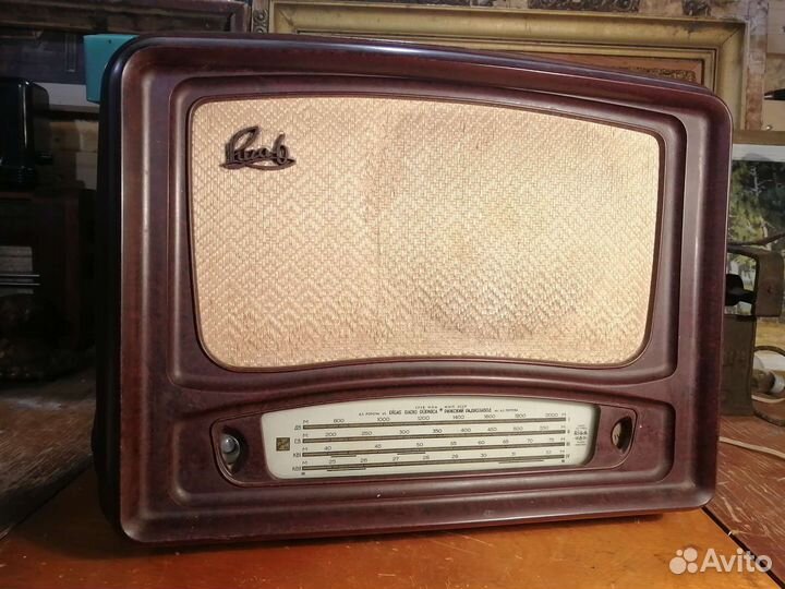 Радиоприемник ламповый Рига 6 СССР 1952 г