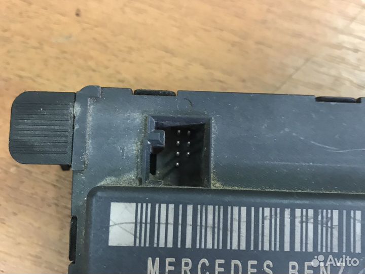 Блок комфорта передний правый Mercedes w203