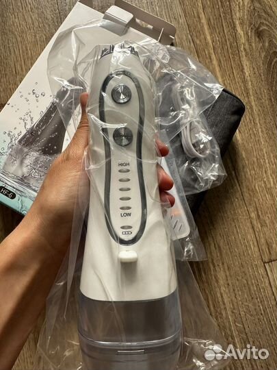 Ирригатор для полости рта портативный