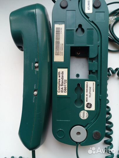 Продам телефон