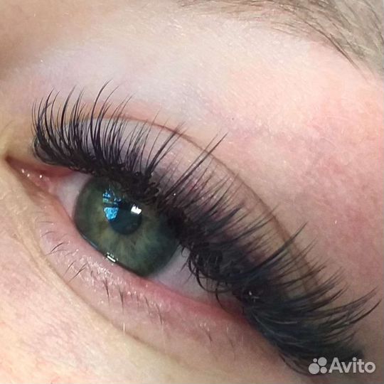 Наращивание ресниц и оформление бровей Радуга Парк