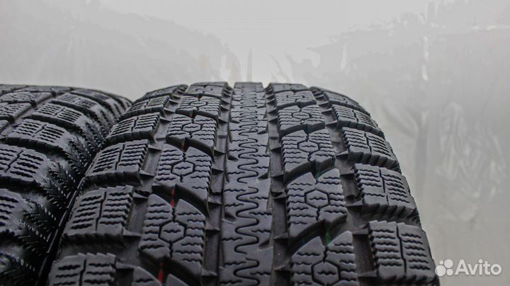 Toyo Observe GSi-5 275/65 R18 114Q