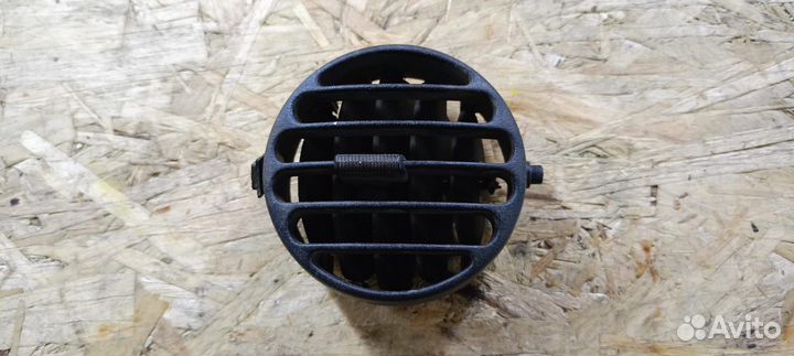 Дефлектор центральный левый Matiz