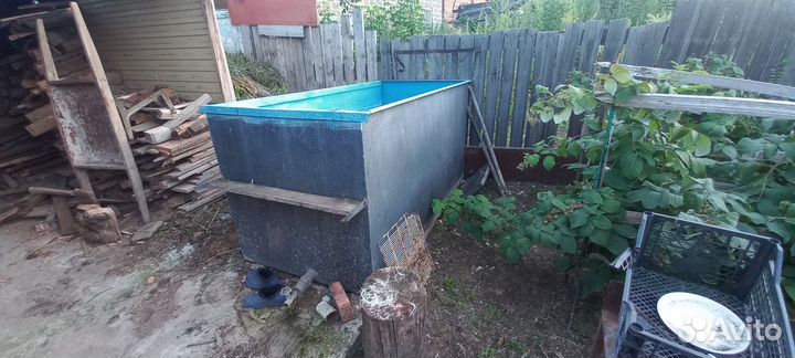 Бак для воды металлический