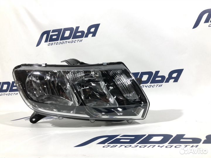 Фара Renault Logan 2 / Sandero 2 (14-18) правая