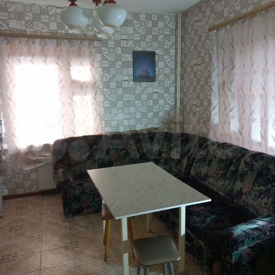 2-к. квартира, 53 м², 1/2 эт.