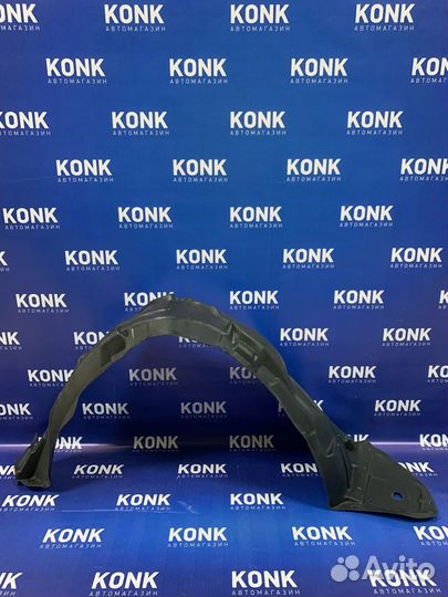 Правый подкрылок на Тойота Королла E180