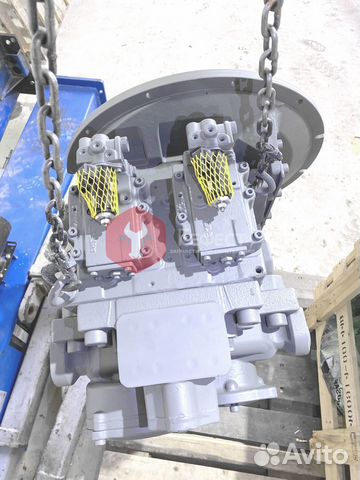 Основной насос Hitachi ZX450-3