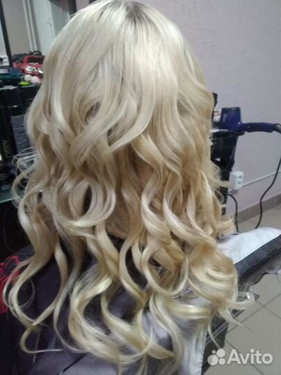 Услуги парикмахера, маникюр и педикюр