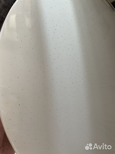 Светодиодный потолочный светильник с пультом