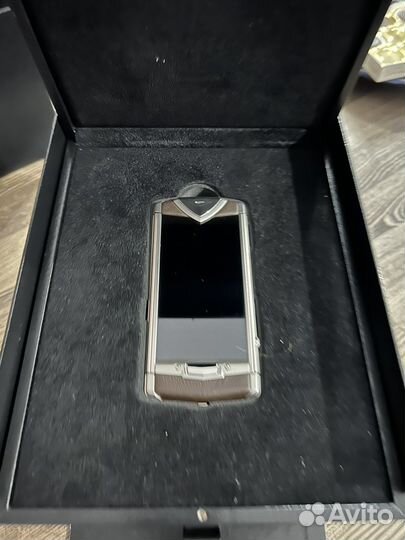 Телефон Vertu
