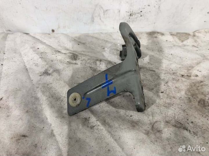 Кронштейн крыла передний левый Bmw 3-Series F30