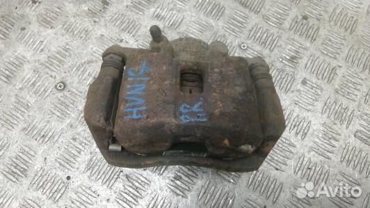 Суппорт тормозной передний правый honda insight 2