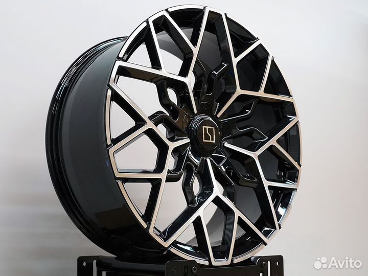 Кованые диски Zeekr R22 001/007/009/X