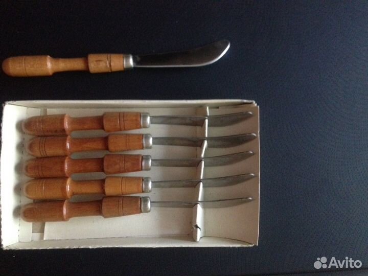 Столовые приборы