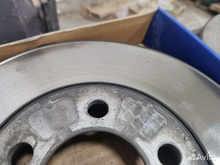 Тормозные диски VW Polo