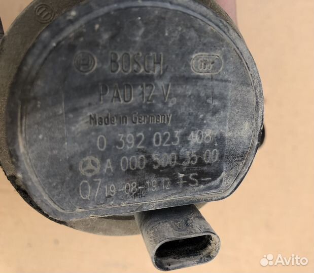 Насос охлаждения помпа Mercedes