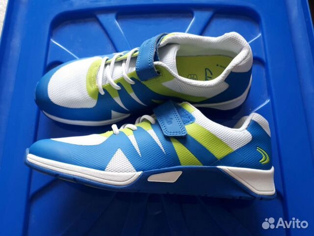 Новые кроссовки clarks мальчику р-р 33, 5