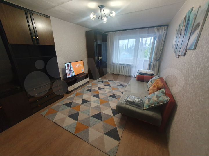 2-к. квартира, 50 м², 4/5 эт.