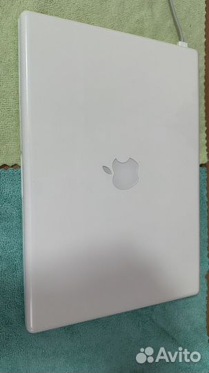 Apple MacBook A1181