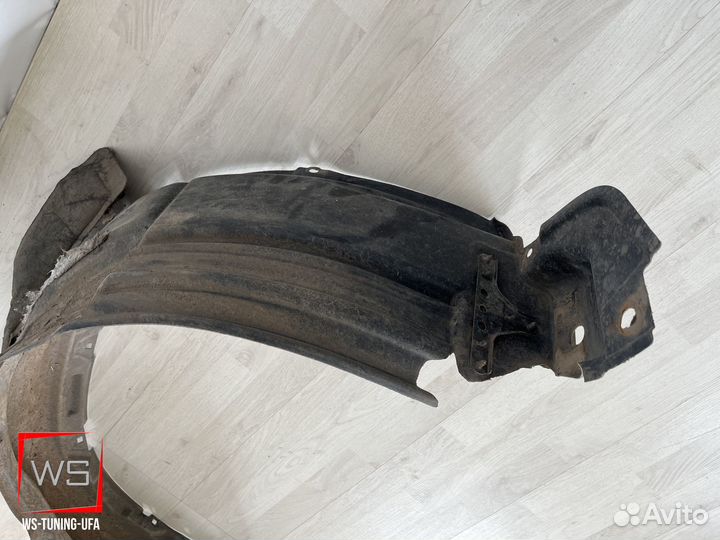 Локер Подкрылок lexus gx 460 оригинал X858