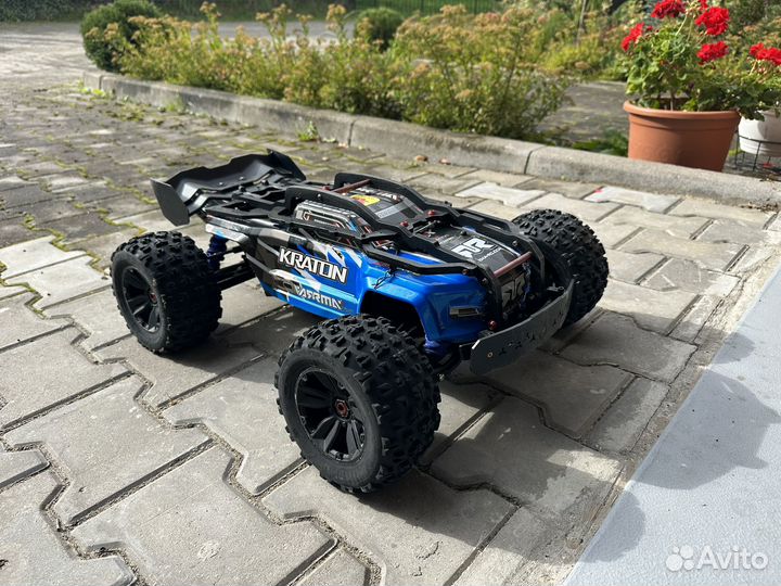 Arrma kraton 6s blx