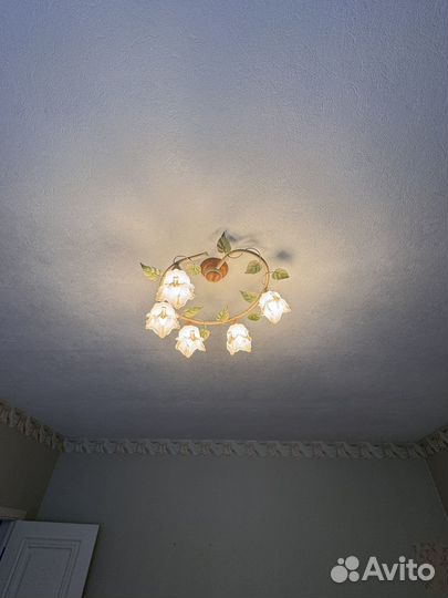 Люстра потолочная