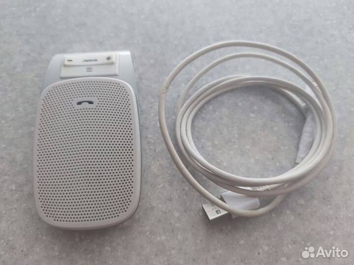 Автомобильная Bluetooth гарнитура Jabra