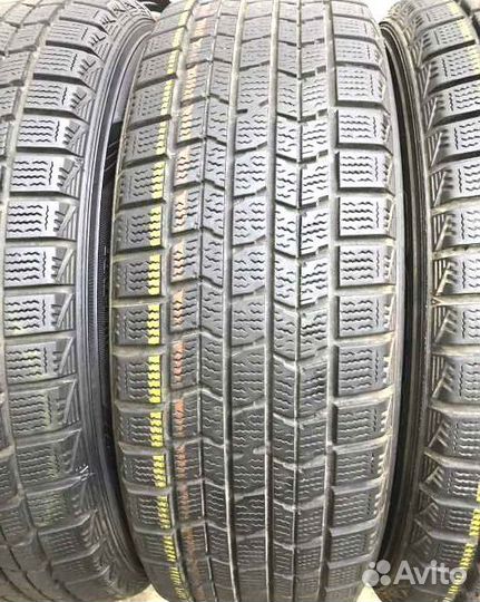 Dunlop DSX-2 215/60 R17 96Q
