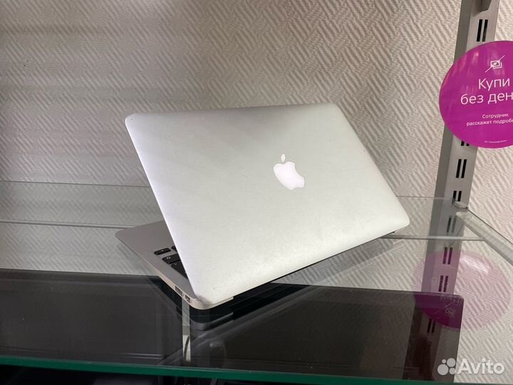 Ноутбук Apple MacBook Air 11 Mid 2011