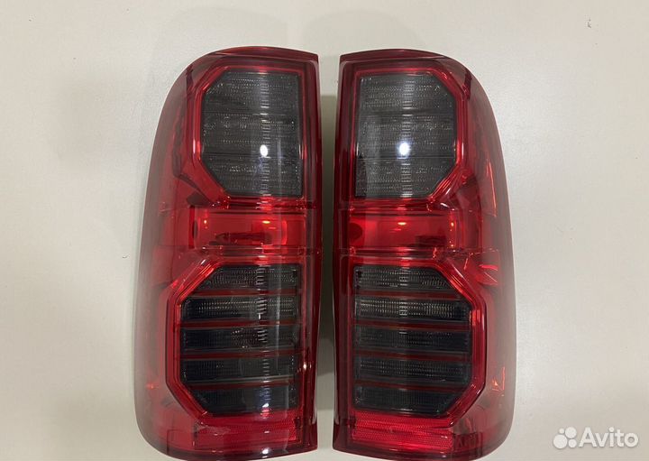 Фонари задние (LED) Toyota Hilux Vigo 2011-15