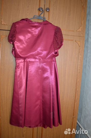 Продам вечерние платья