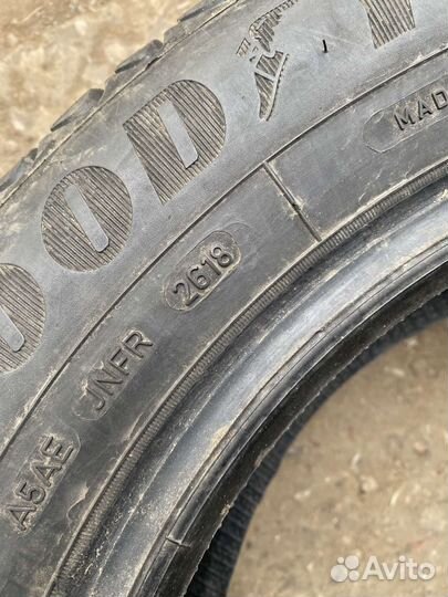 Goodyear Ultragrip Ice Arctic 195/65 R15