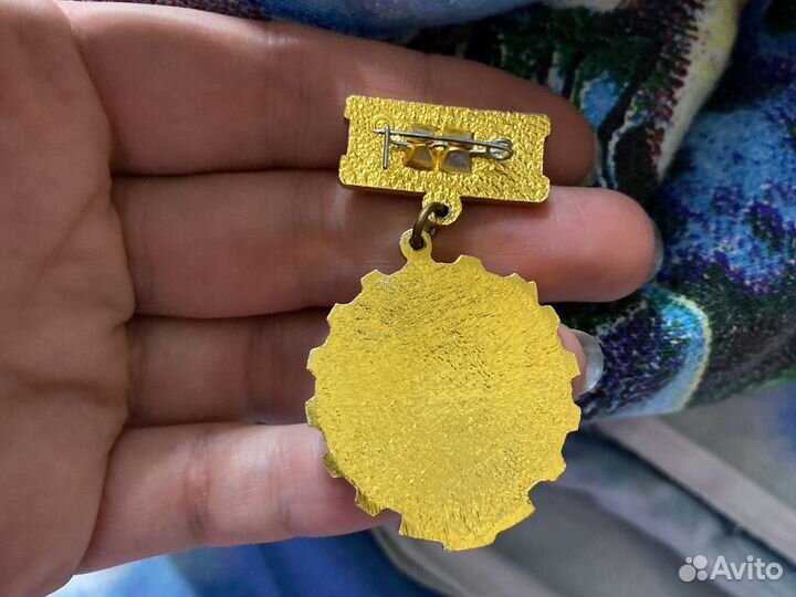 Значок (значки СССР разные)