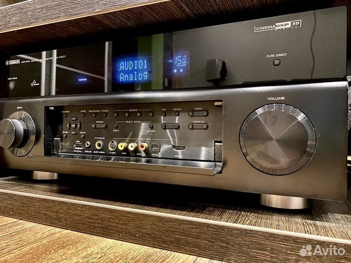 Ресивер Yamaha RX-V1071