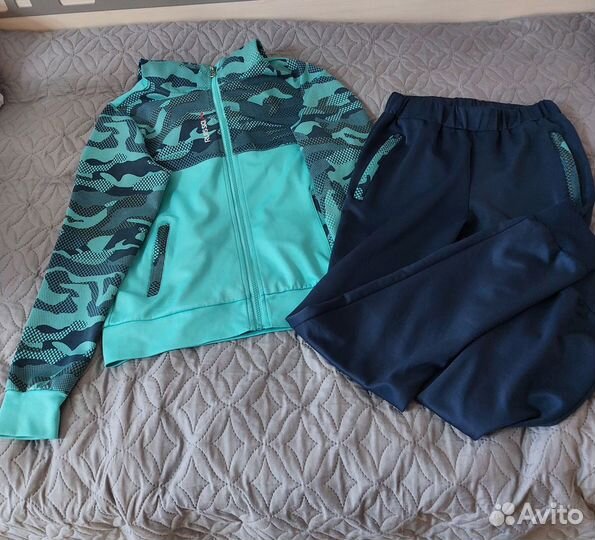 Костюм спортивный для девочки (42 -44)