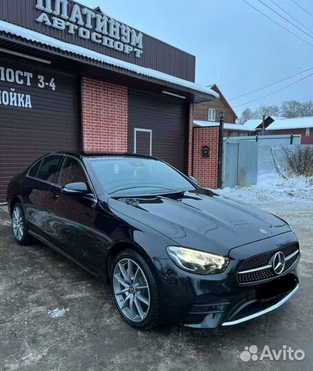 Нужен сменщик 2/2 для работы в бизнес на Mercedes