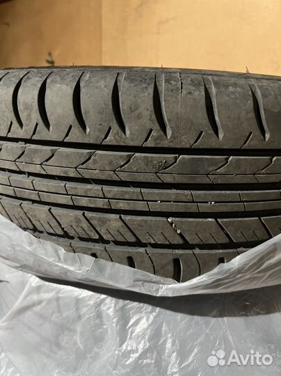 Goform G745 215/55 R16
