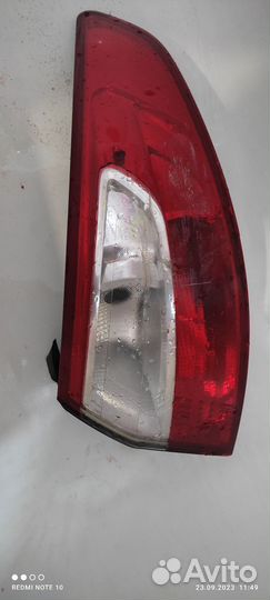 Фара задняя правая