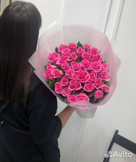 Букеты роз 50/60/70 см. Нет кении